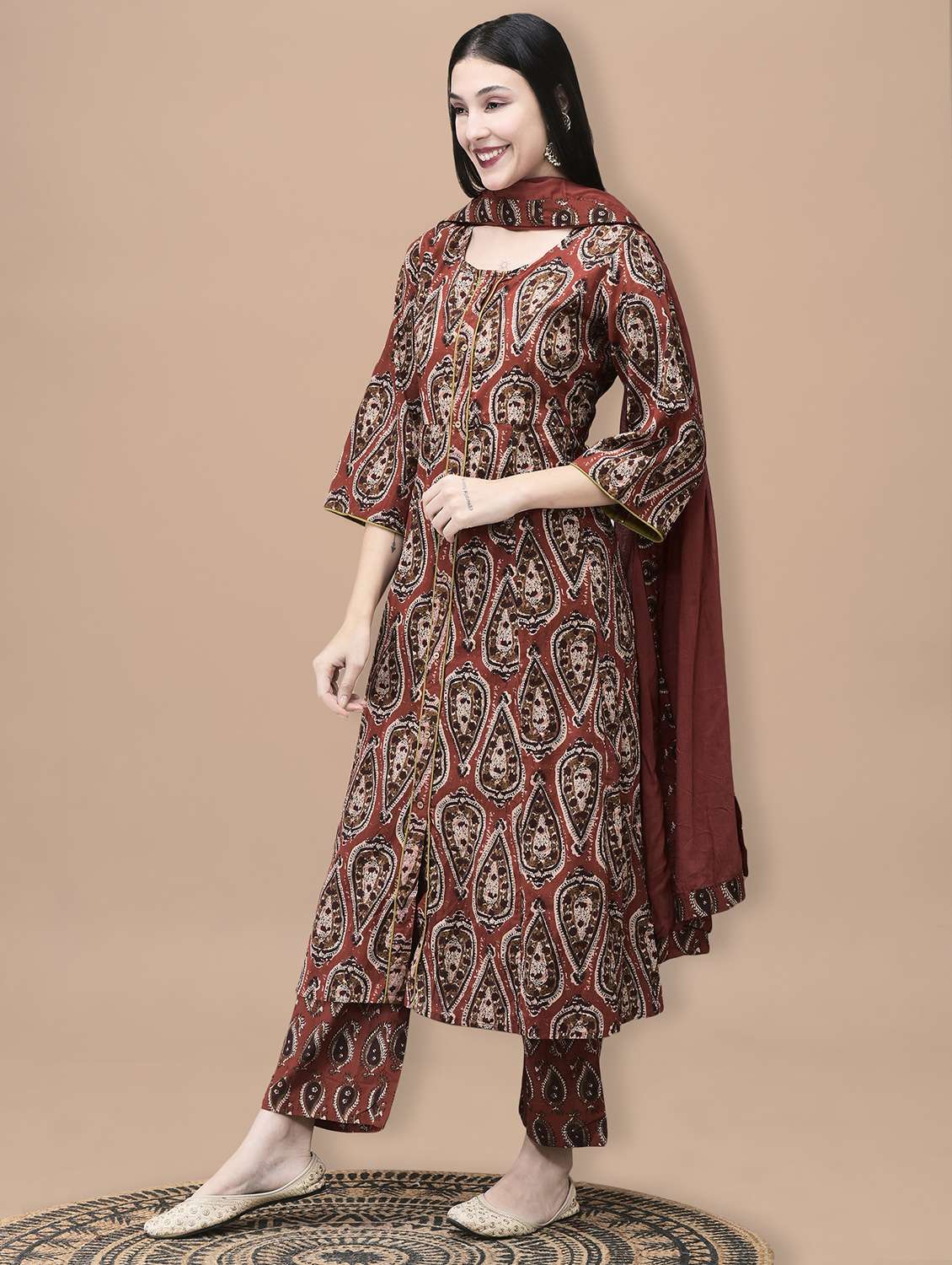 women printed three quarter sleeve kurta pant with dupatta set - 22070850 - Standard Image - 1