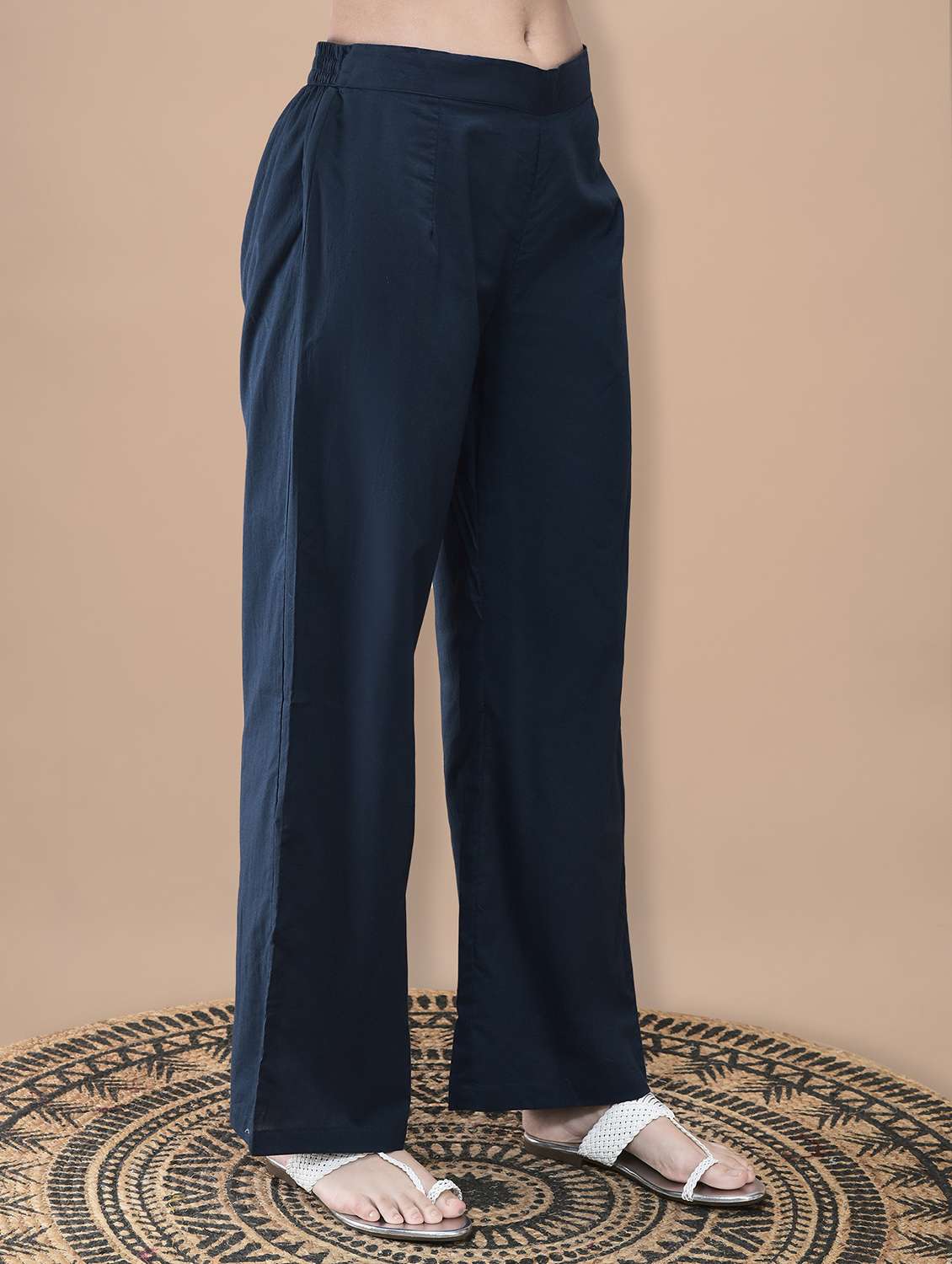 women geometric three quarter sleeve kurta pant with dupatta set - 22070852 -  Standard Image - 4