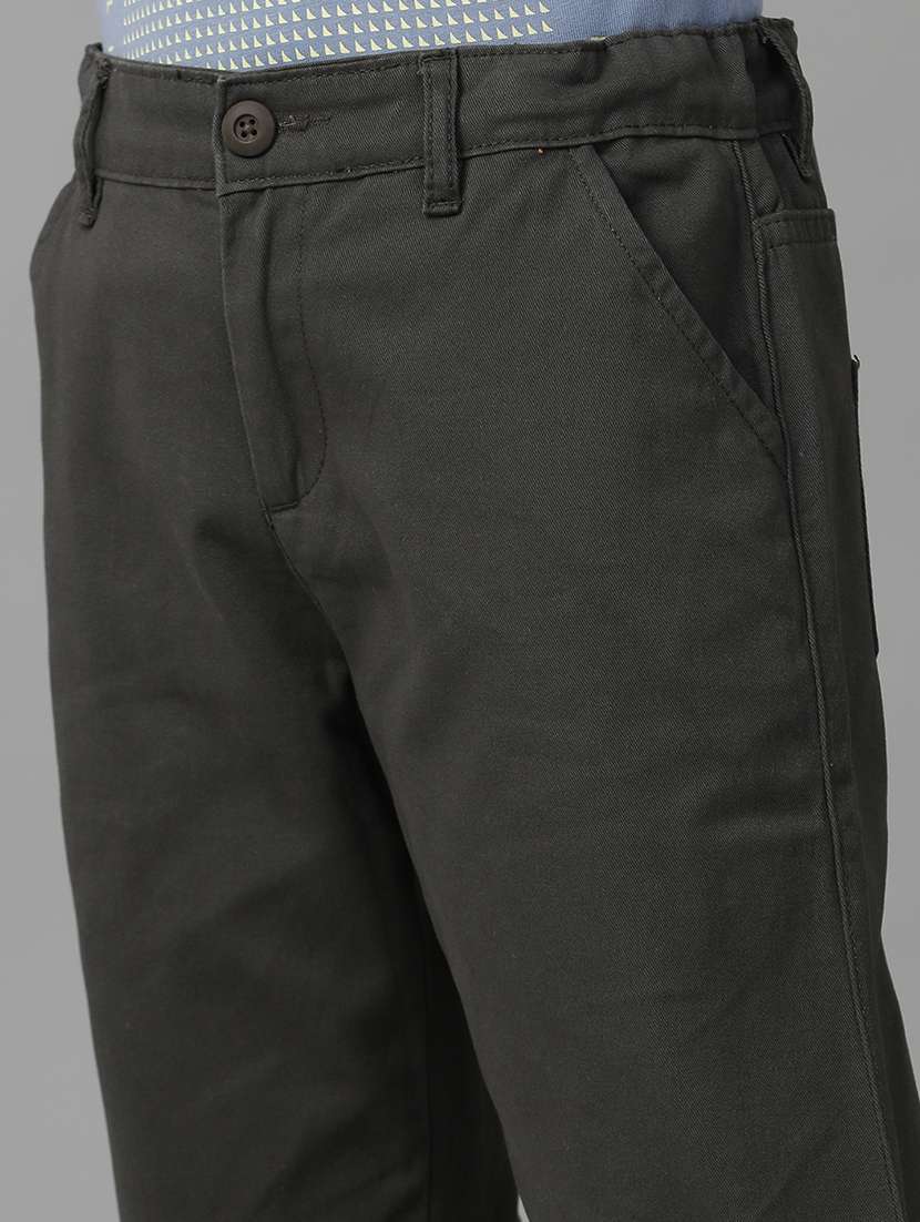 boys solid mid rise slim fit chinos  - 22070905 -  Standard Image - 4