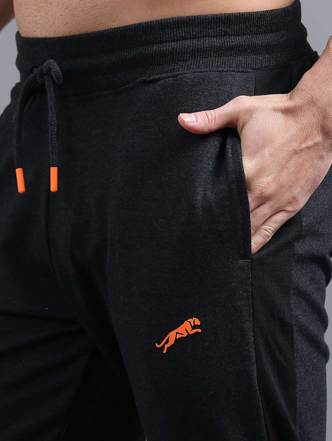 men placement print mid rise regular fit jogger - 22070967 -  Standard Image - 4