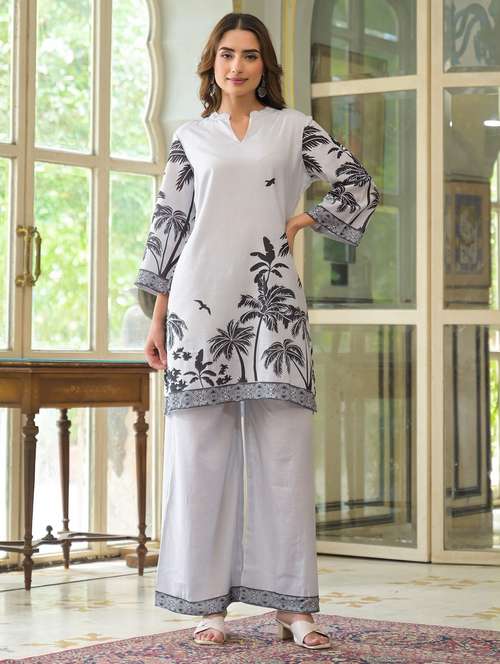women three quarter sleeve ethnic co-ord set - 22071169 - Standard Image - 0