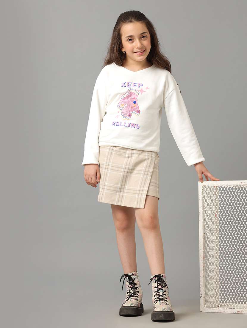 girls printed round neck long sleeve sweatshirt - 22071363 -  Standard Image - 4