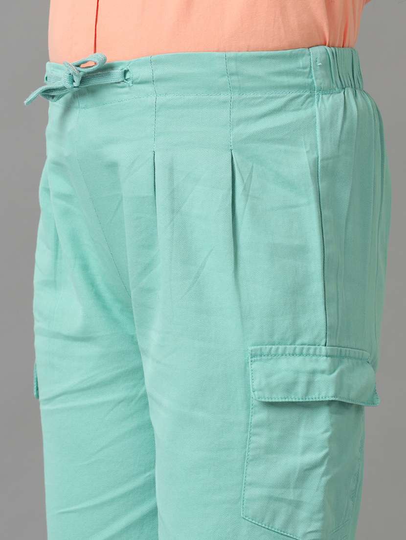 girls solid mid rise regular fit cargo - 22071491 - Standard Image - 4