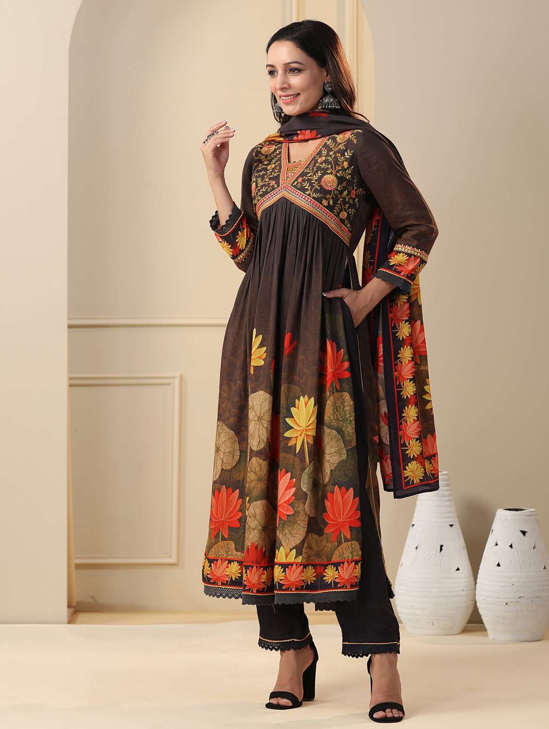 women printed three quarter sleeve kurta pant with dupatta set - 22071537 - Standard Image - 1