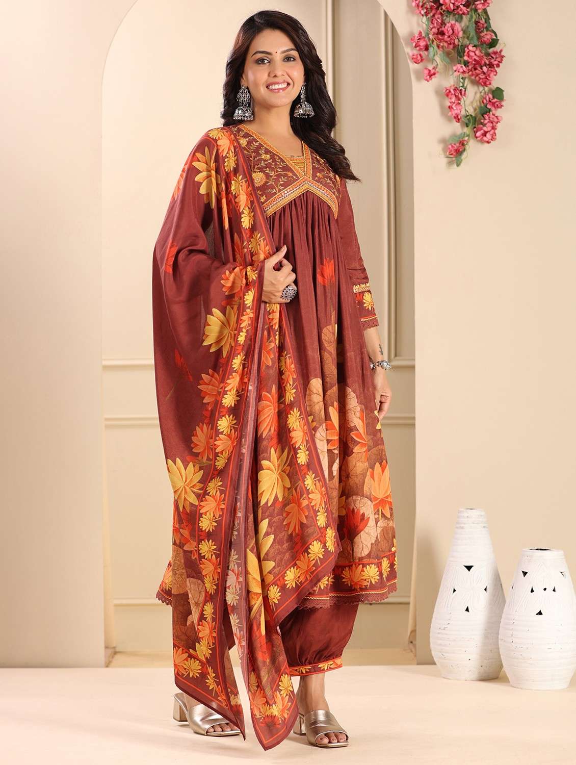 women printed three quarter sleeve kurta pant with dupatta set - 22071538 -  Standard Image - 1