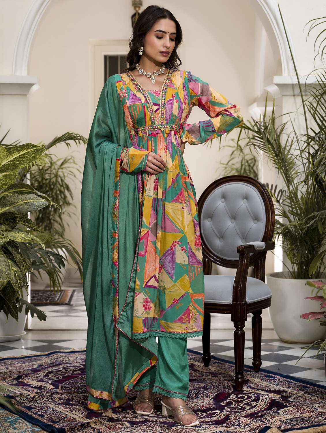 women long sleeve kurta pant with dupatta set - 22071548 - Standard Image - 4