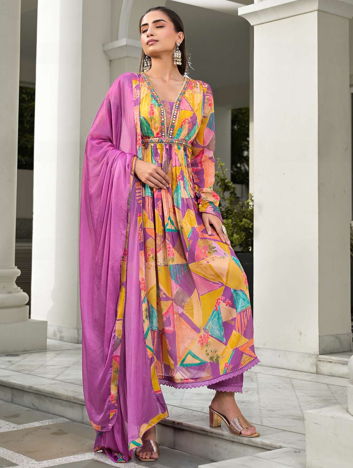 women long sleeve kurta pant with dupatta set - 22071549 - Standard Image - 1