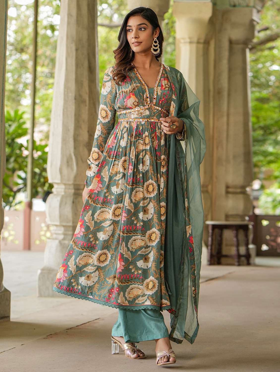 women long sleeve anarkali kurta pant with dupatta set - 22071553 - Standard Image - 4