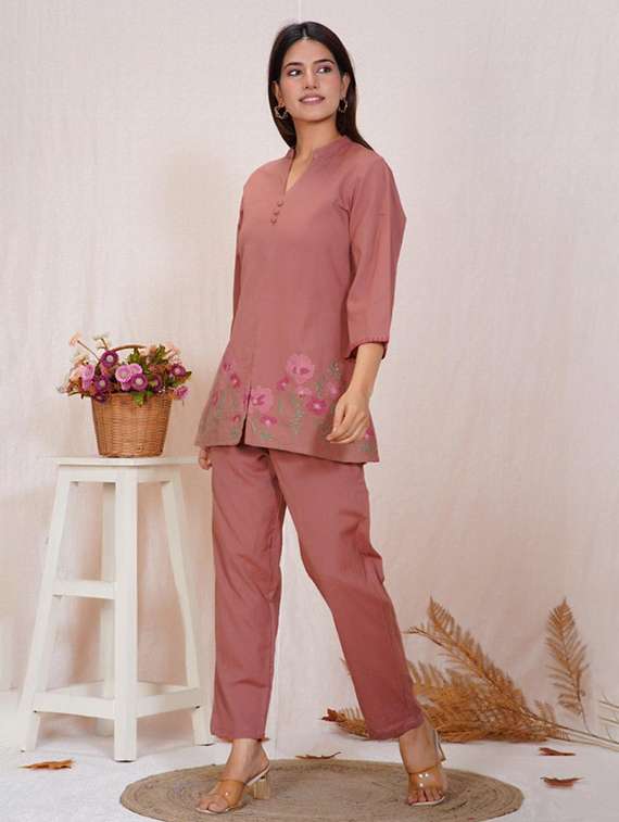women embroidered three quarter sleeve ethnic co-ord set - 22072034 - Standard Image - 1