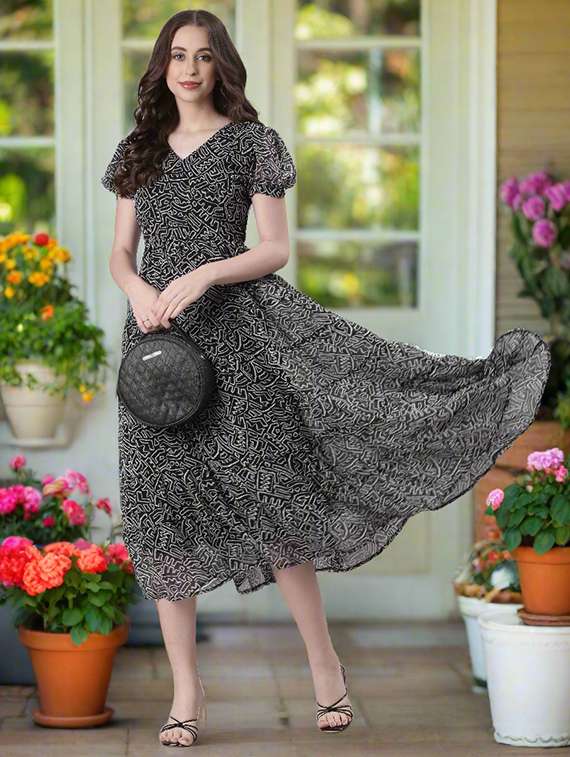 women printed flared sleeve tiered dress
