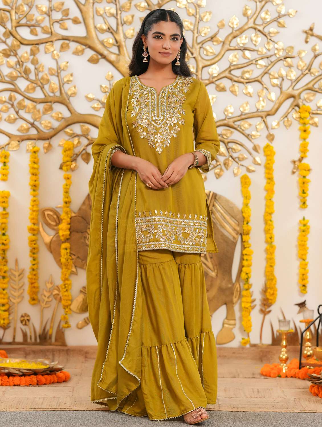 women solid with work three quarter sleeve kurta sharara with dupatta set