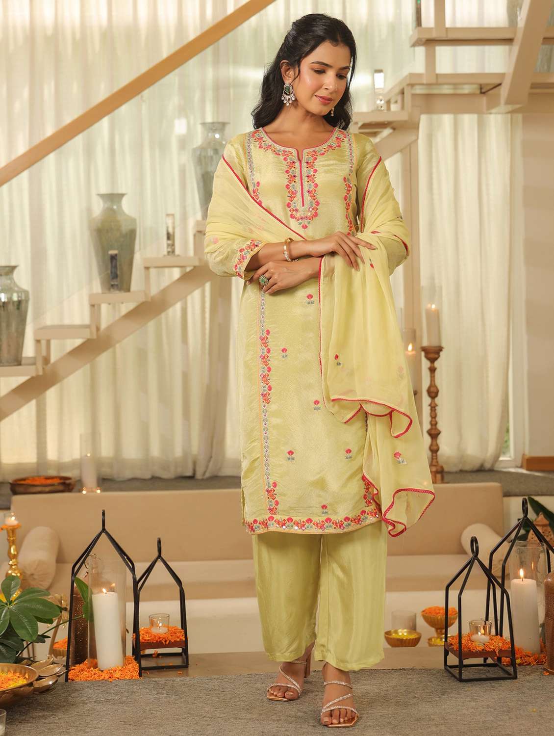 women solid with work three quarter sleeve kurta pant with dupatta set - 22072076 -  Standard Image - 4