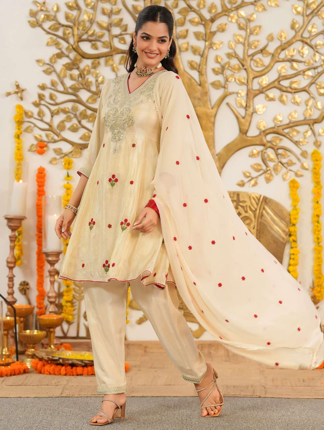 women solid with work three quarter sleeve kurta salwar with dupatta set - 22072080 -  Standard Image - 1