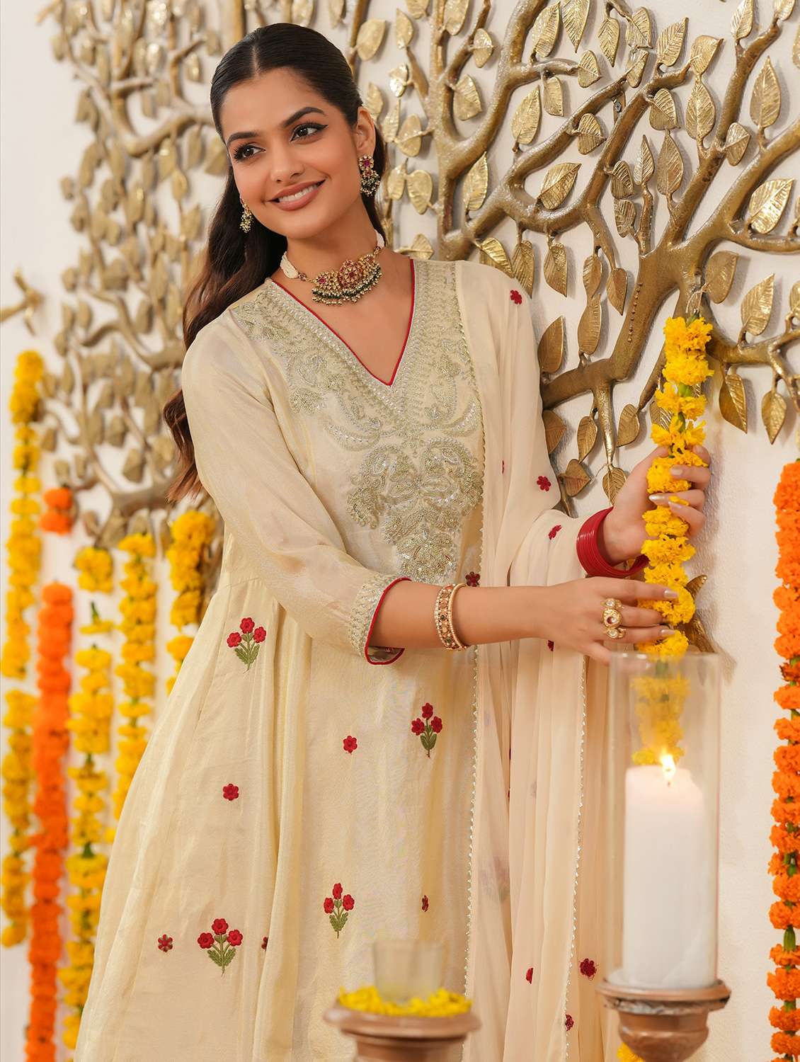 women solid with work three quarter sleeve kurta salwar with dupatta set - 22072080 -  Standard Image - 4