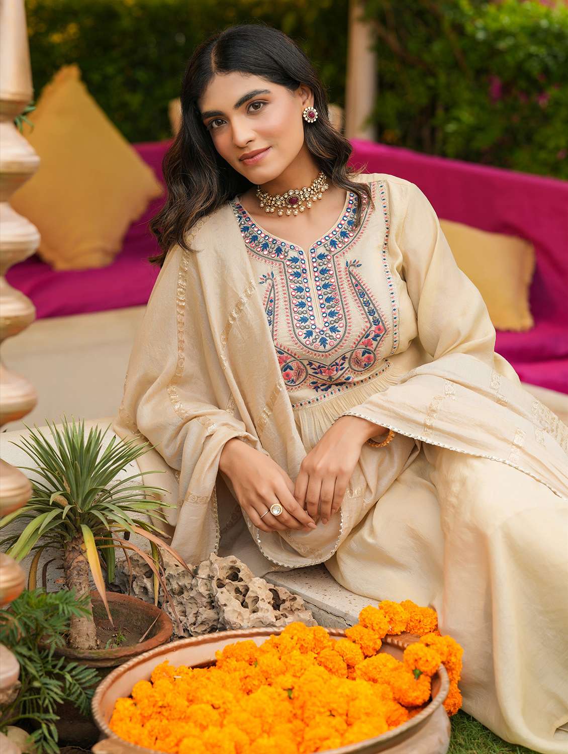 women solid with work three quarter sleeve kurta pant with dupatta set - 22072089 - Standard Image - 4