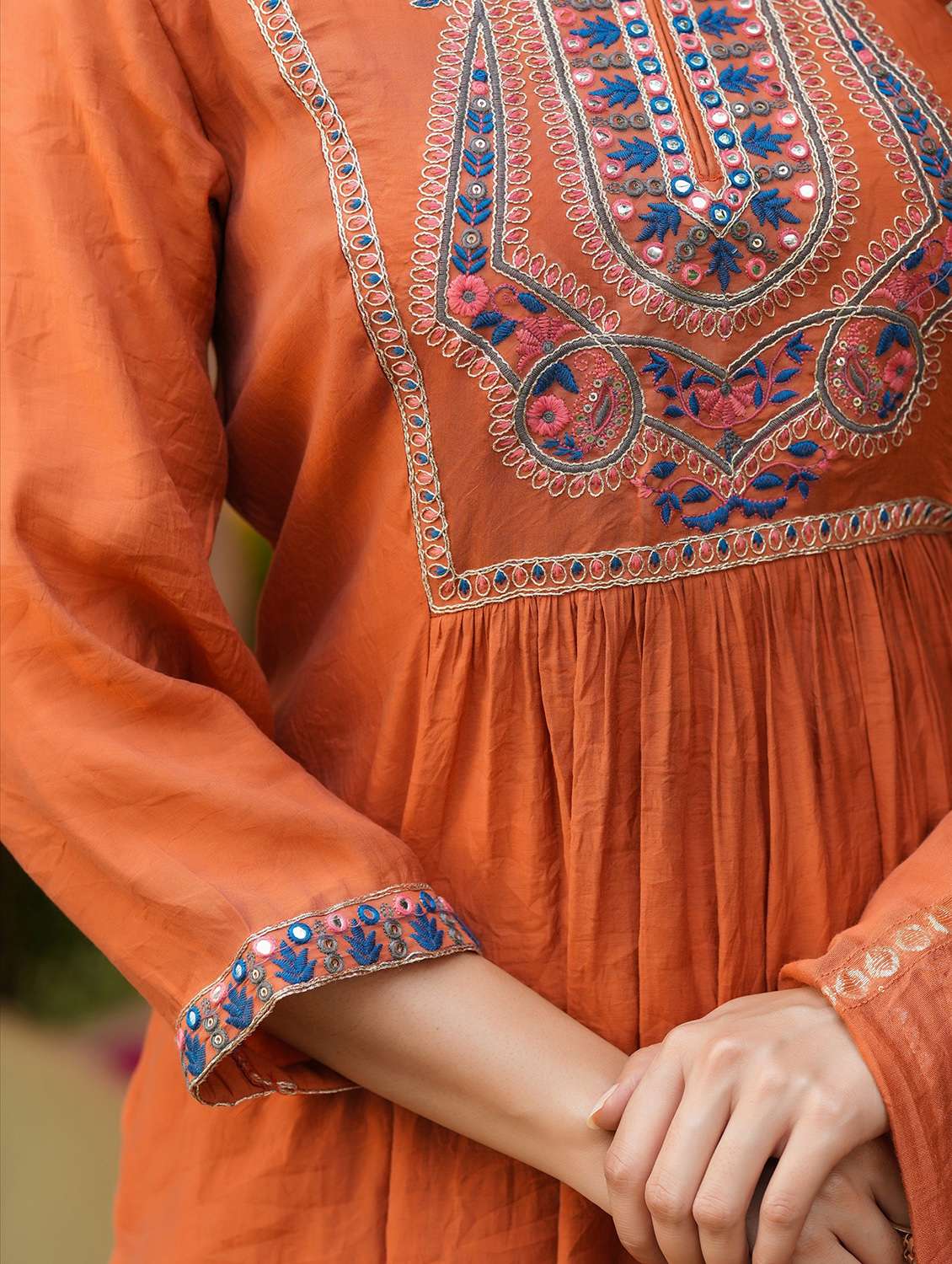 women solid with work three quarter sleeve kurta pant with dupatta set - 22072090 - Standard Image - 6