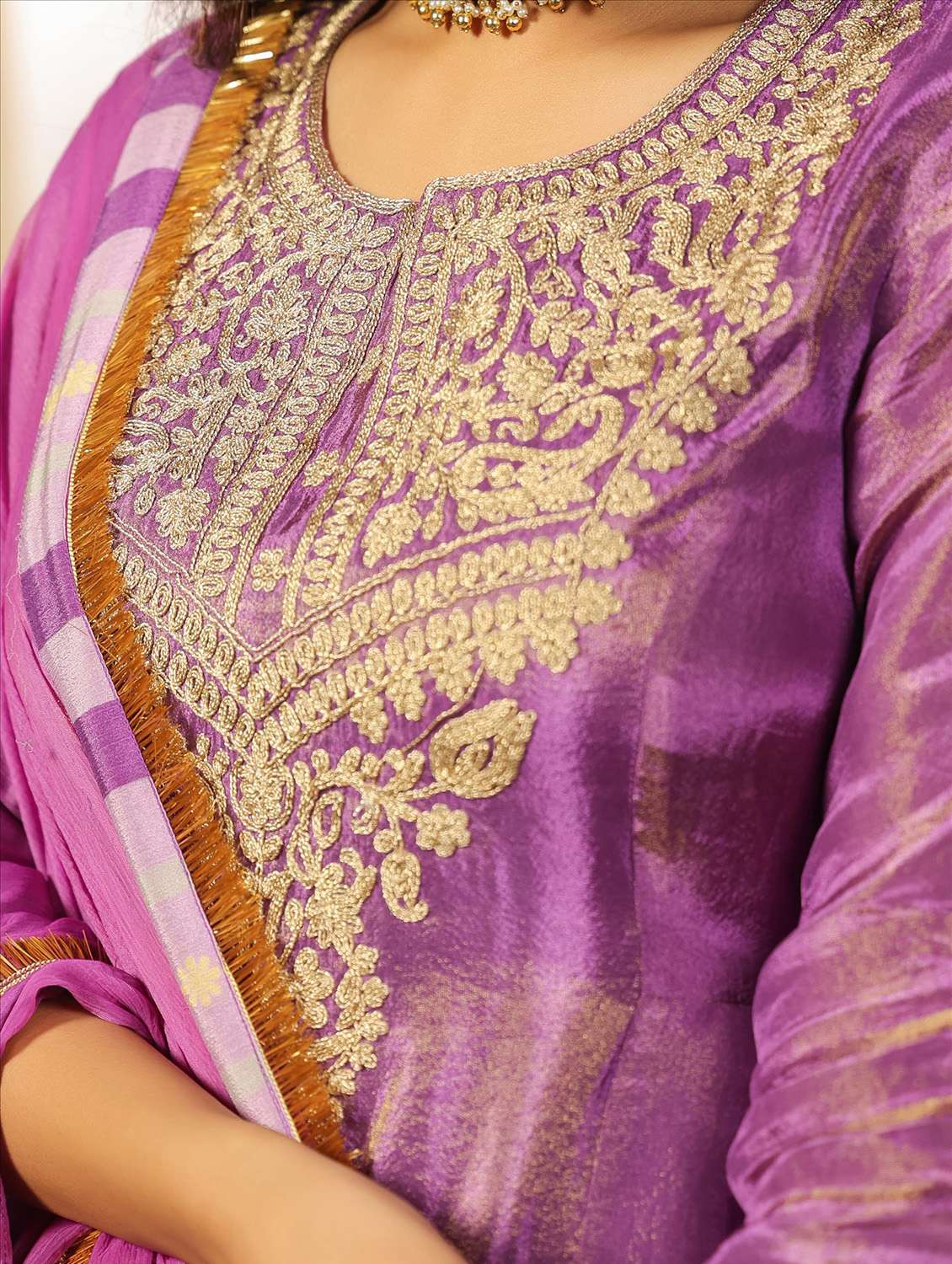 women solid with work three quarter sleeve kurta salwar with dupatta set - 22072100 - Standard Image - 6