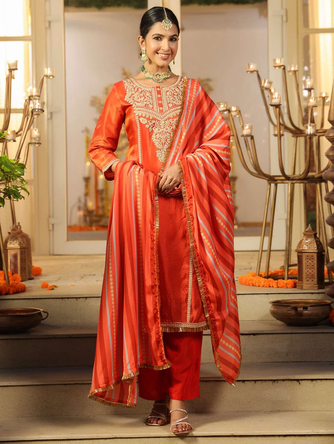 women solid with work three quarter sleeve kurta pant with dupatta set