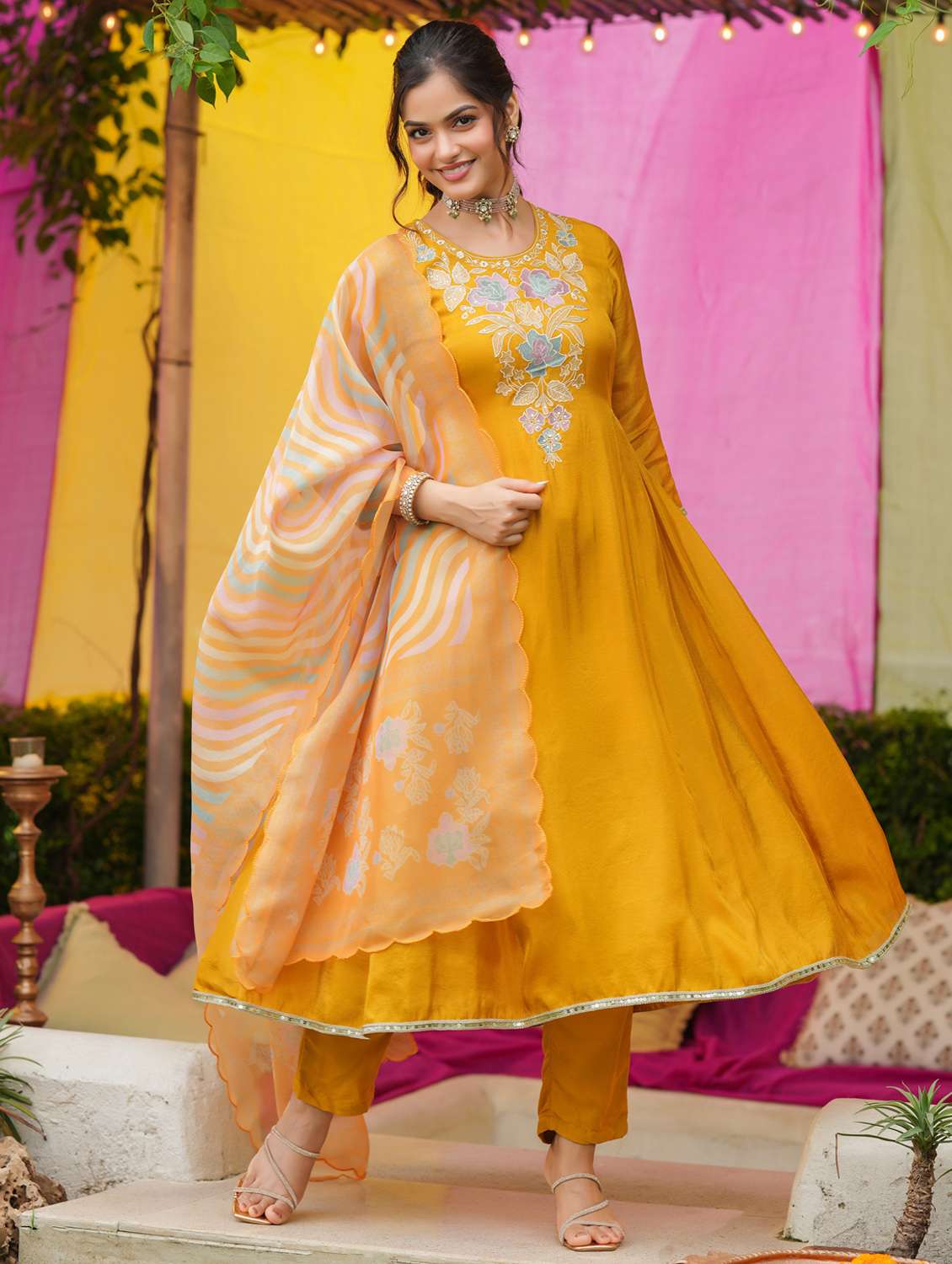 women solid with work three quarter sleeve kurta pant with dupatta set - 22072115 -  Standard Image - 4