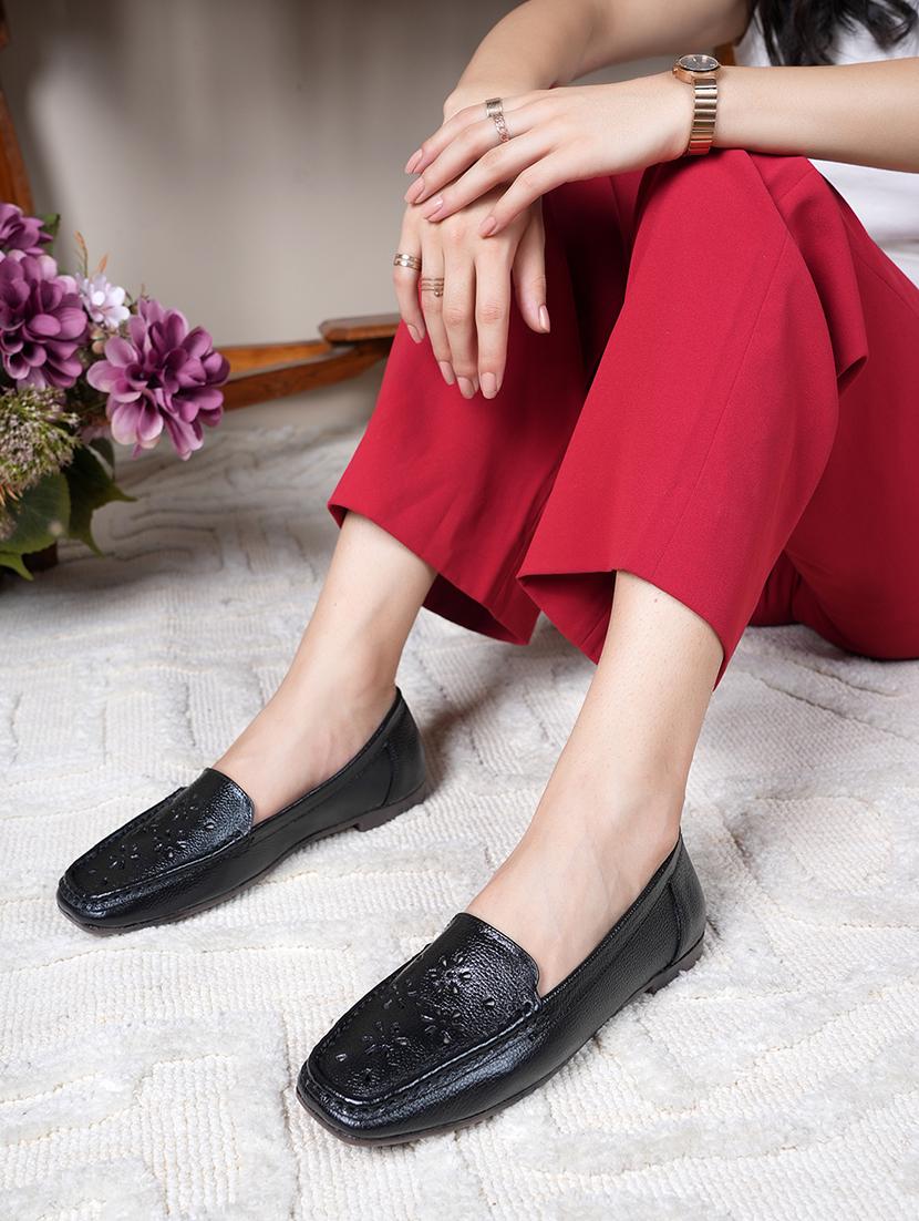 black leather ballerina - 22072117 -  Standard Image - 1