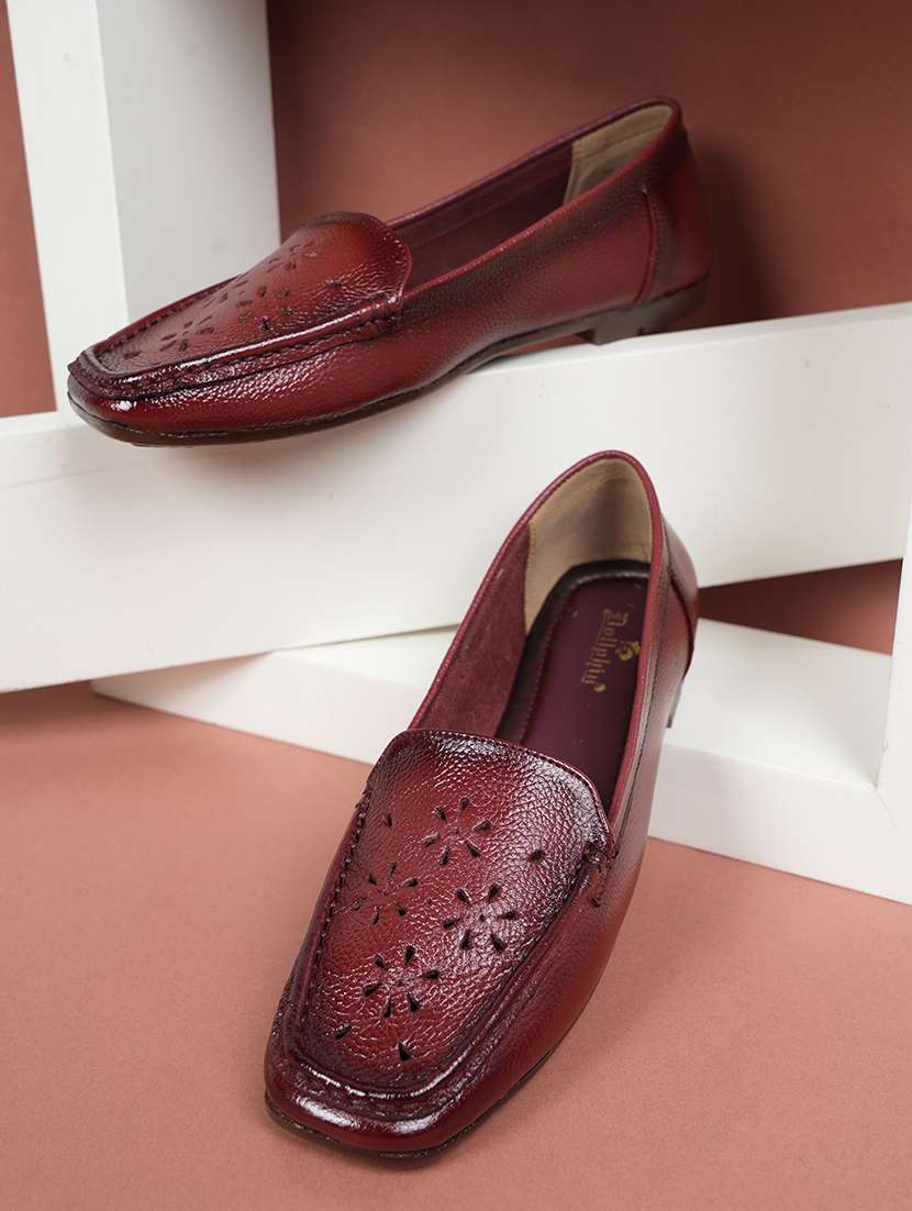 maroon leather ballerina - 22072118 - Zoom Image - 0