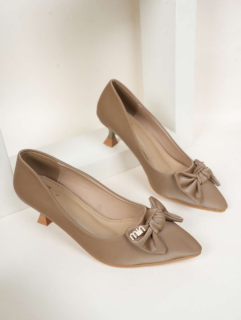 women beige slip on pump - 22072146 - Zoom Image - 0