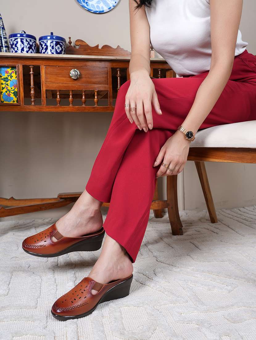 women solid slip on mule - 22072163 -  Standard Image - 1