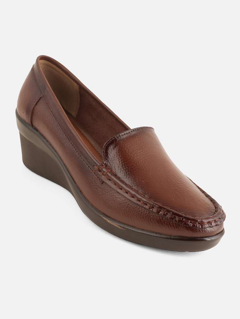 women brown slip on wedge - 22072172 - Standard Image - 4