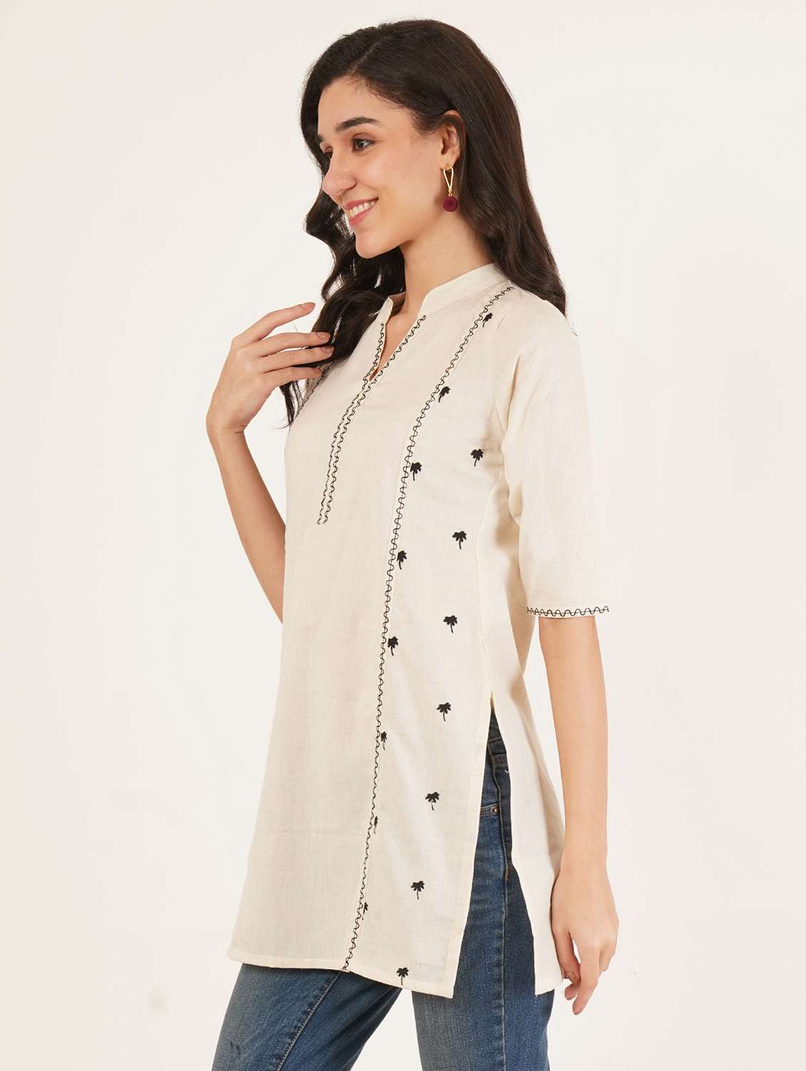 women embroidered three quarter sleeve straight kurti - 22072453 -  Standard Image - 1