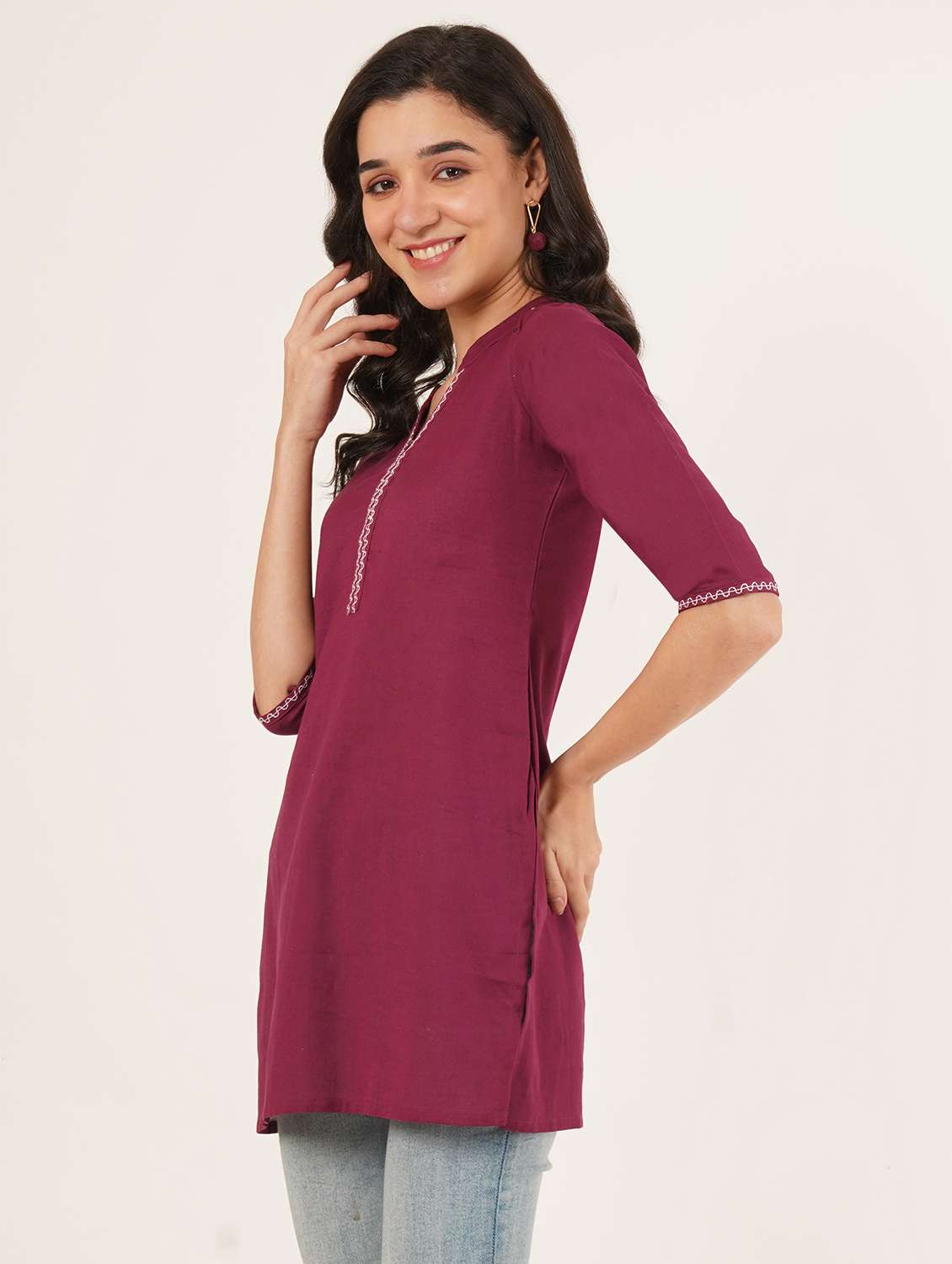 women embroidered three quarter sleeve straight kurti - 22072462 - Standard Image - 1