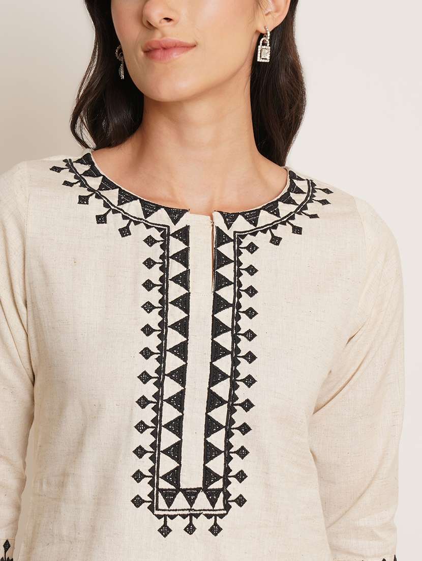 women embroidered three quarter sleeve straight kurti - 22072544 - Standard Image - 4