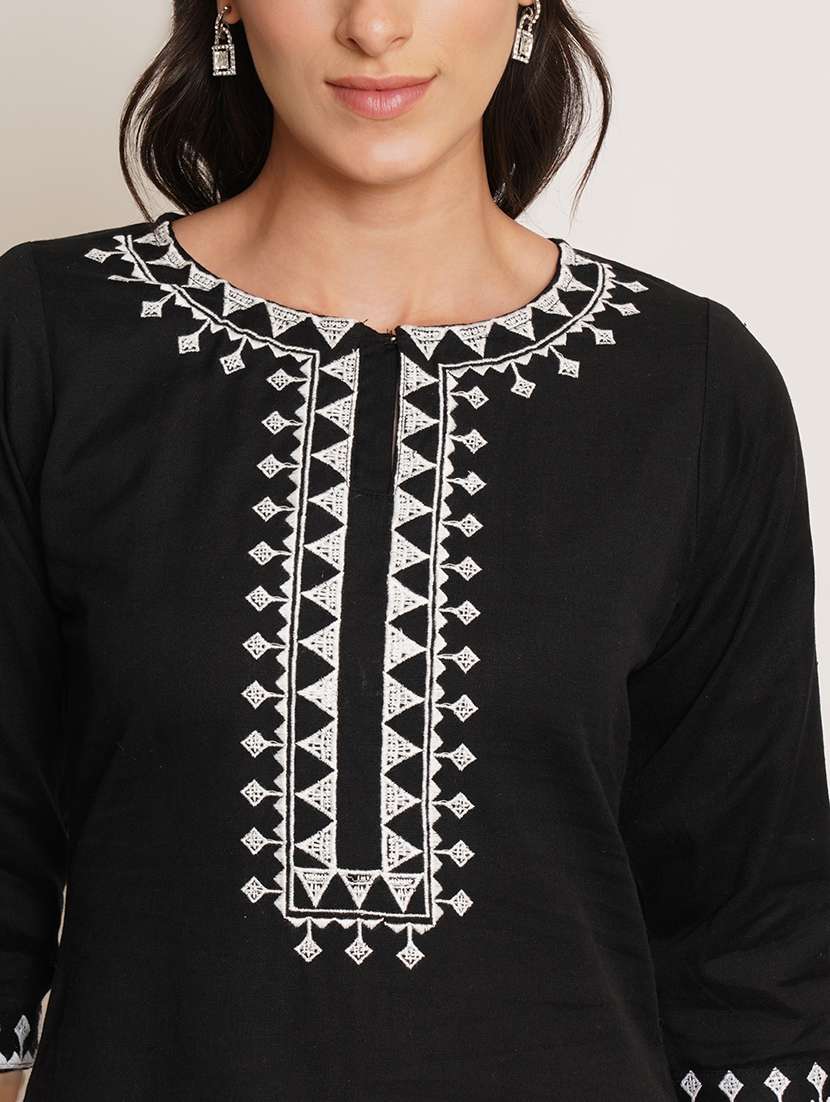 women embroidered three quarter sleeve straight kurti - 22072545 -  Standard Image - 4