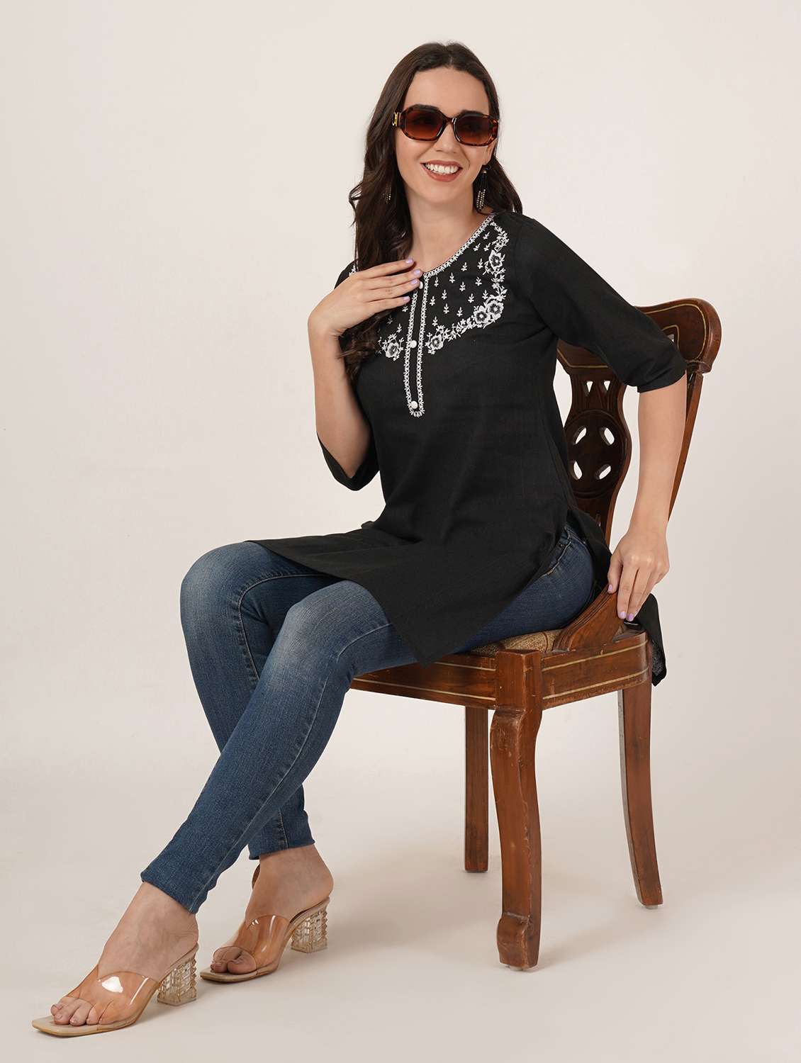 women embroidered three quarter sleeve straight kurti - 22072563 - Standard Image - 4