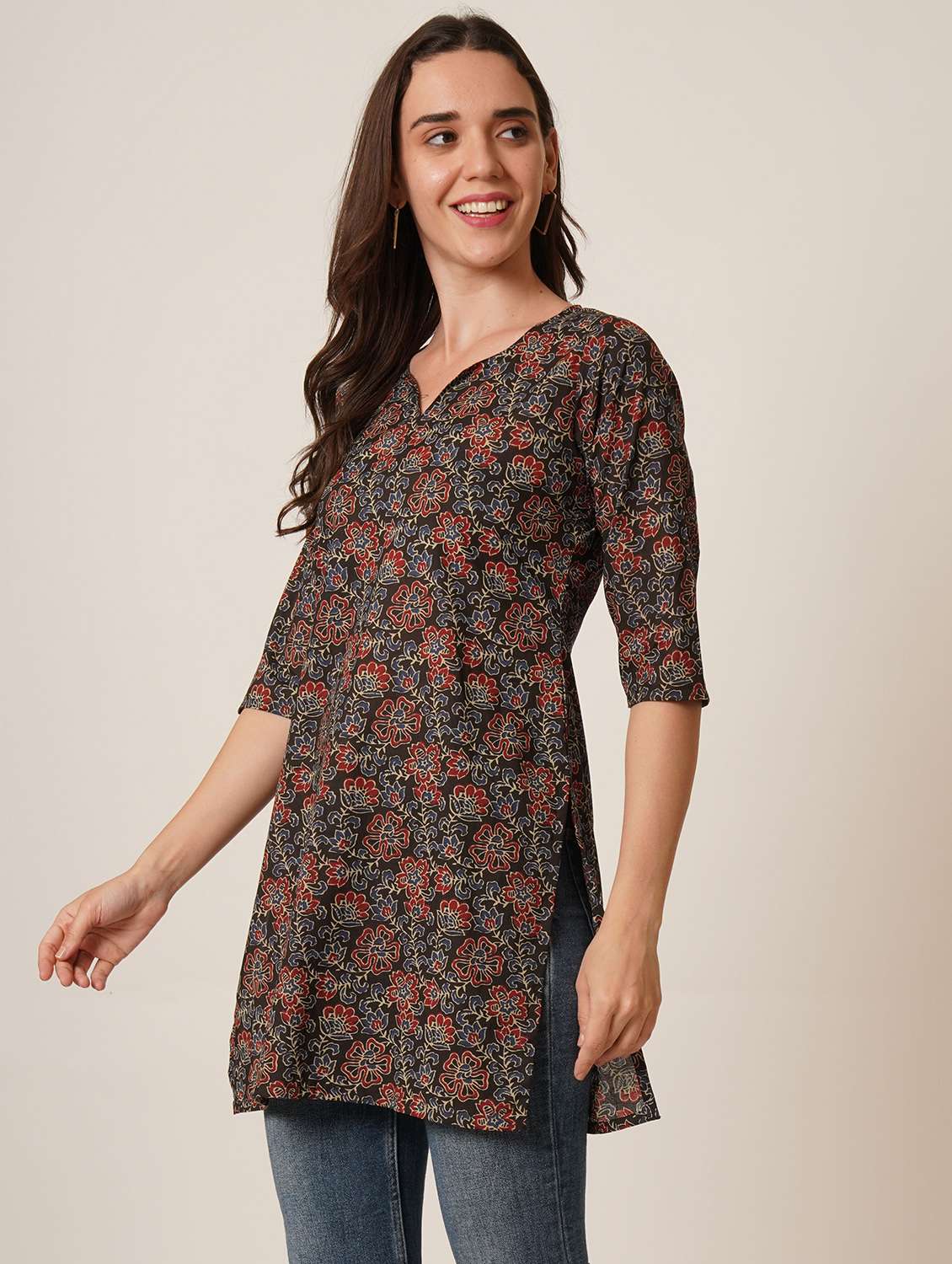 women printed three quarter sleeve straight kurti - 22072574 -  Standard Image - 1