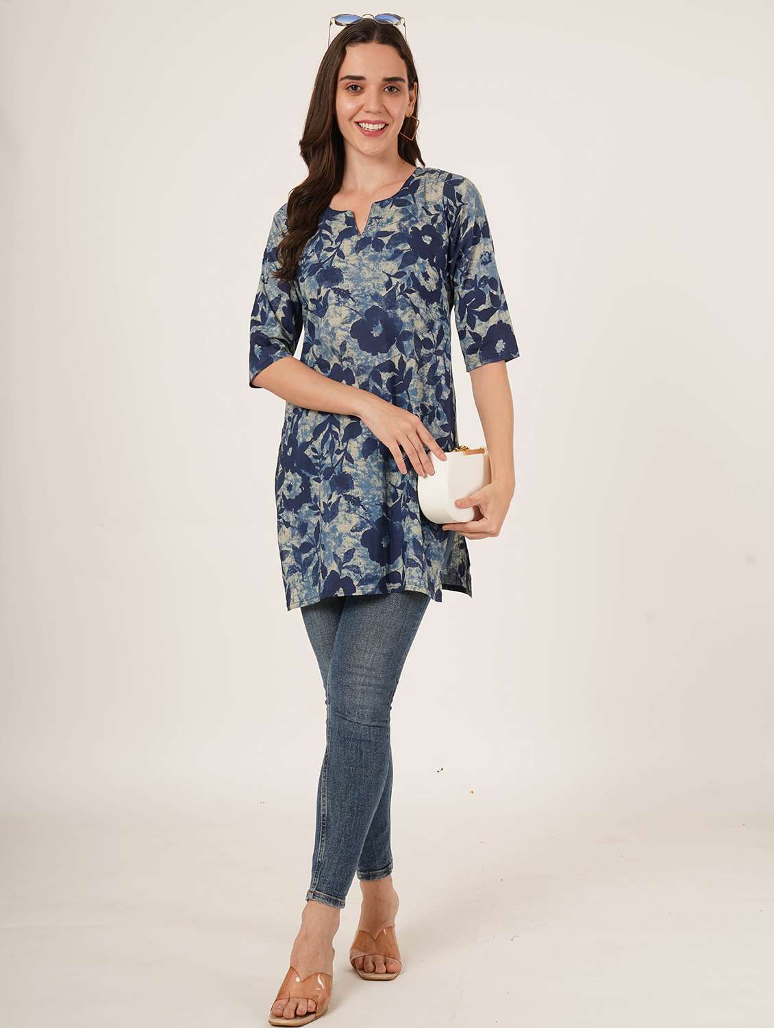 women floral printed three quarter sleeve straight kurti - 22072575 -  Standard Image - 4