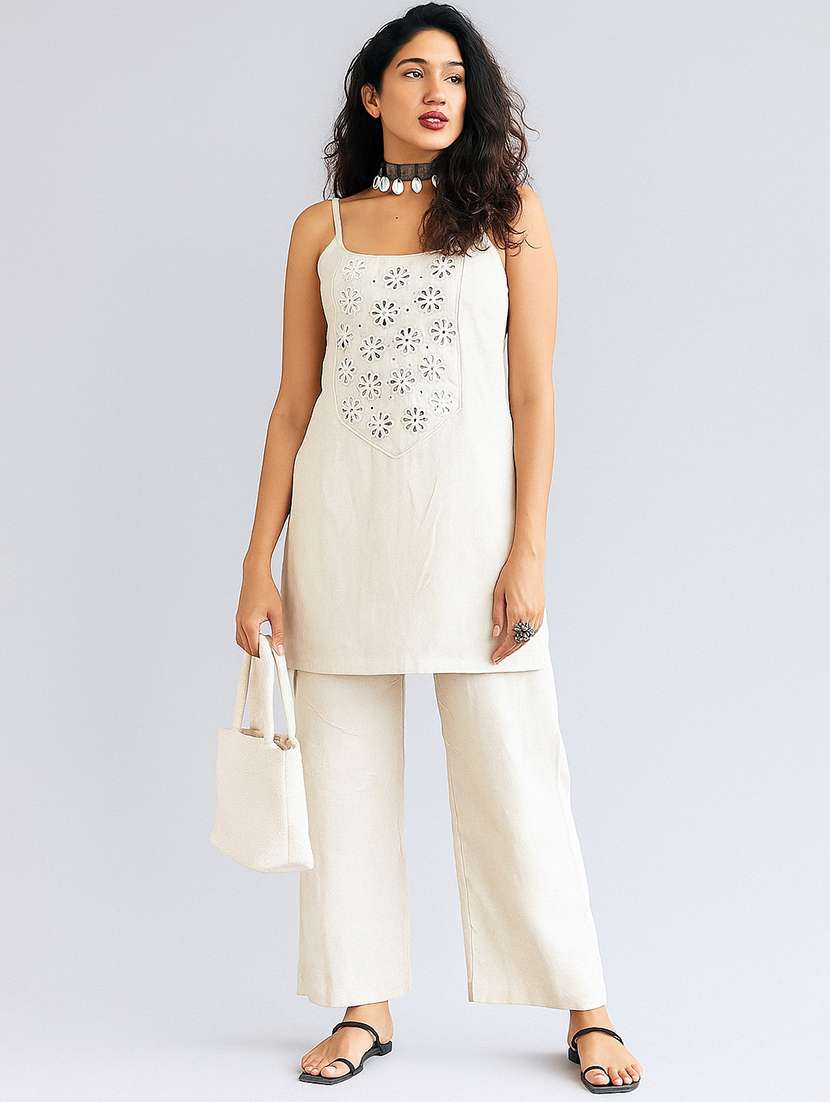 women solid shoulder strap ethnic co ord set - 22072822 -  Standard Image - 1