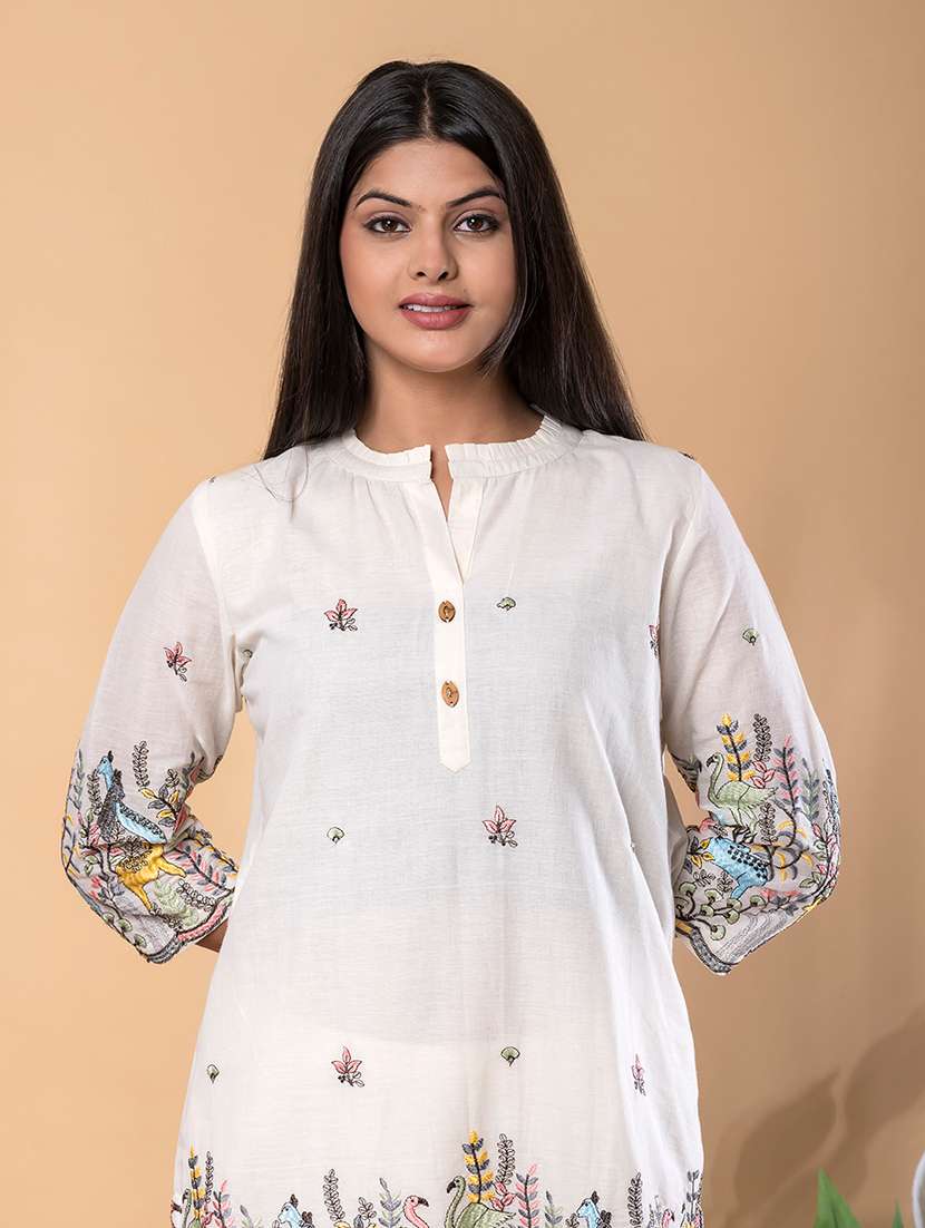 women three quarter sleeve ethnic co-ord set - 22072942 -  Standard Image - 4