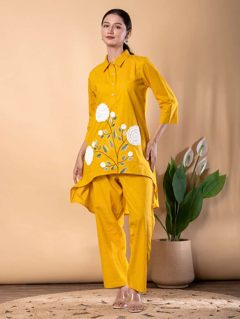 women three quarter sleeve ethnic co-ord set - 22072951 -  Standard Image - 1