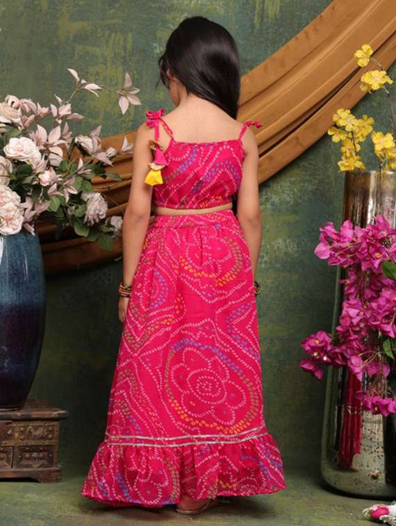girls bandhani print sleveeless lehenga choli set - 22072989 - Standard Image - 4
