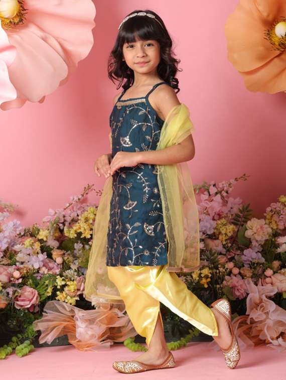 girls embroidered kurta and dhoti set with dupatta  - 22073029 -  Standard Image - 1