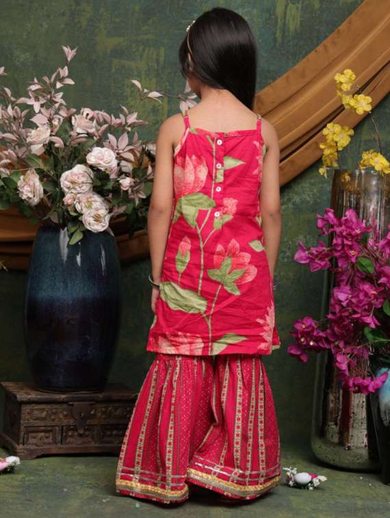 red cotton suit set - 22073043 - Standard Image - 4