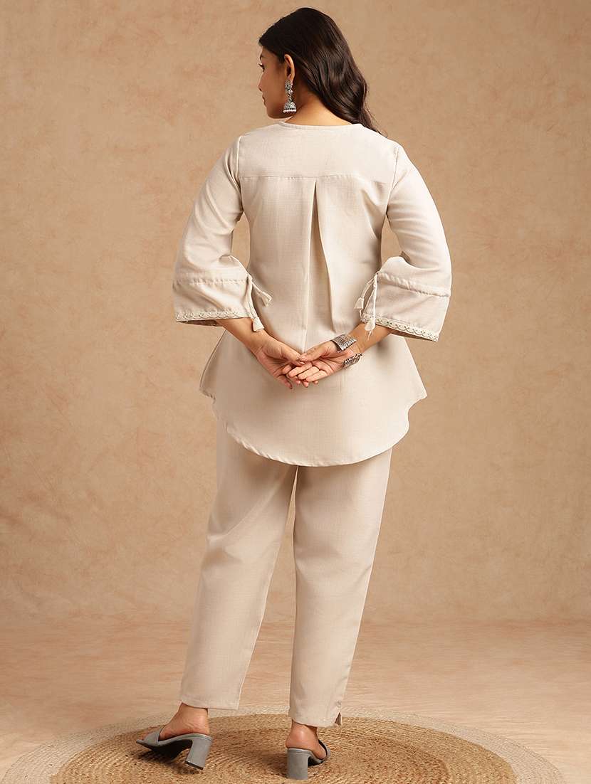 women three quarter sleeve ethnic co-ord set - 22073279 - Standard Image - 4
