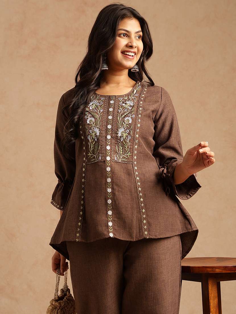 women three quarter sleeve ethnic co-ord set - 22073280 - Standard Image - 1