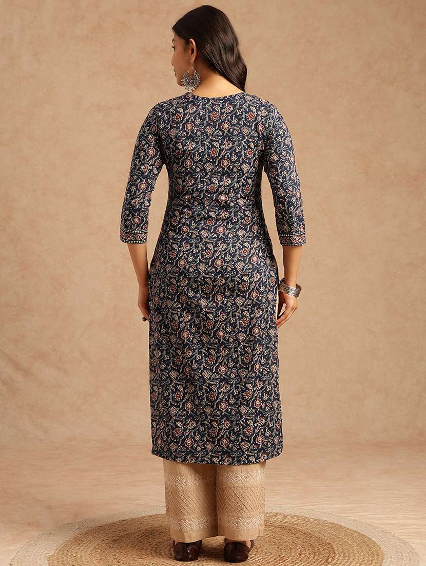 womne floral printed three quarter sleeve straight kurta - 22073284 -  Standard Image - 4