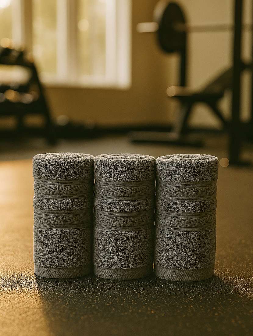 dolla pack of 6 soft high absorben & comfortable hand towel  - 22073895 -  Standard Image - 1