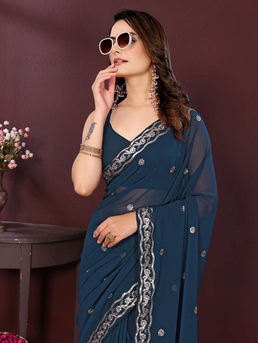 women solid with work embroidered saree with blouse - 22073947 - Standard Image - 4
