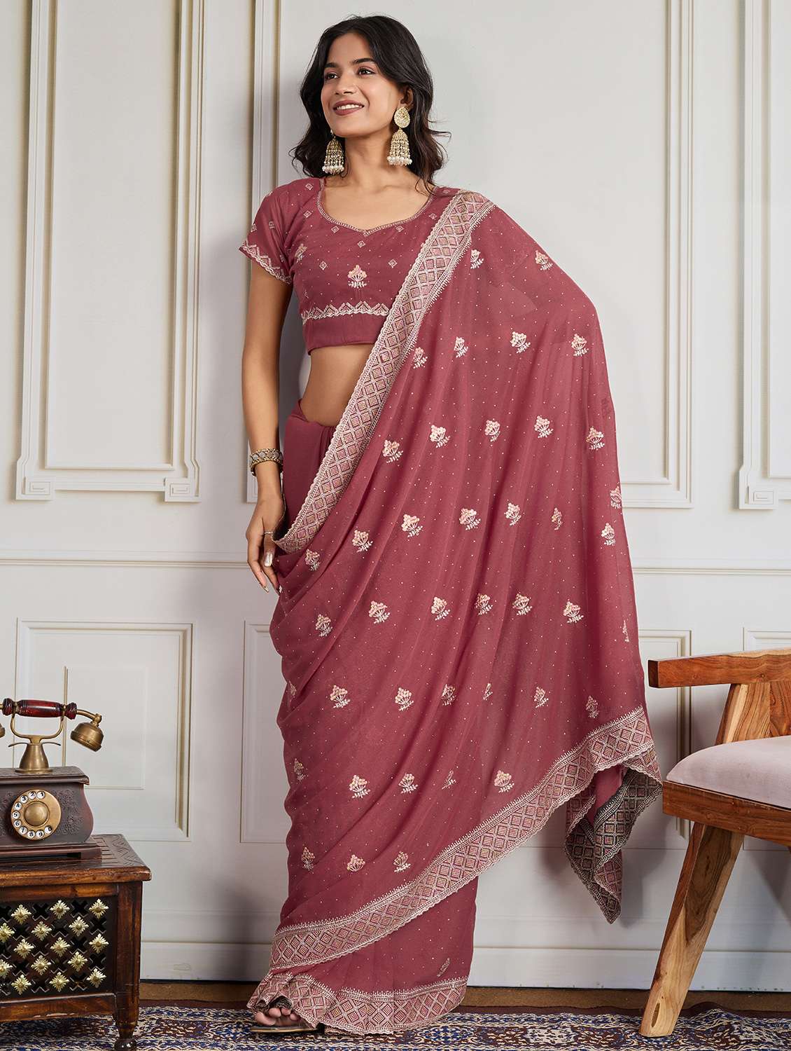 women solid with work embroidered saree with blouse - 22073986 -  Standard Image - 1