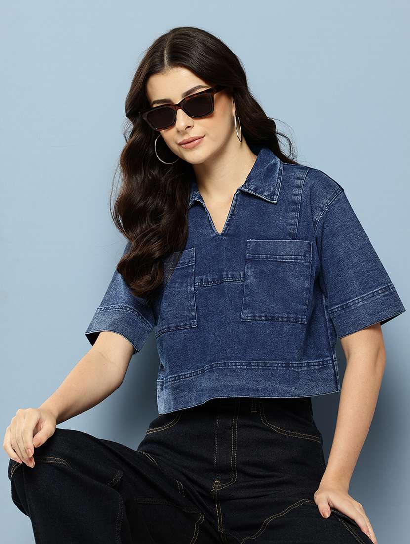 women solid collared denim crop top