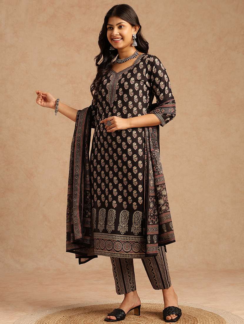women printed three quarter sleeve kurta pant with dupatta set - 22074147 -  Standard Image - 1