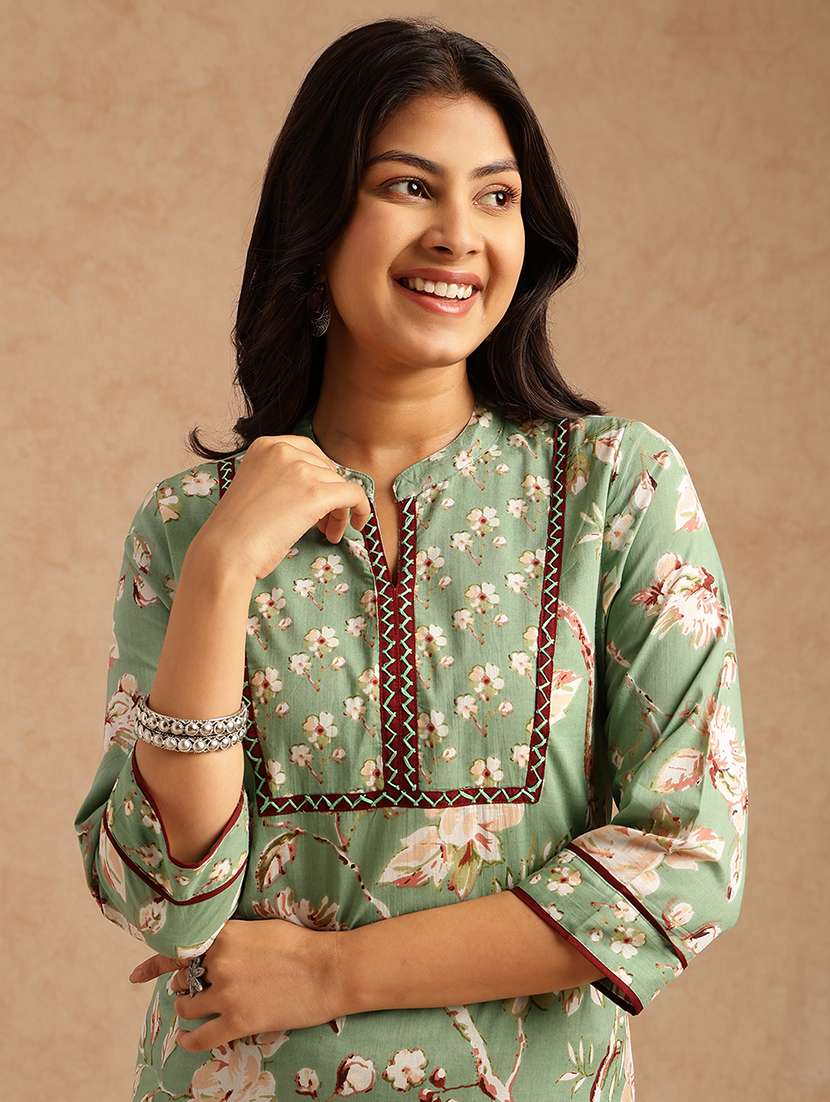 women floral printed three quarter sleeve kurta pant with dupatta set - 22074157 -  Standard Image - 4